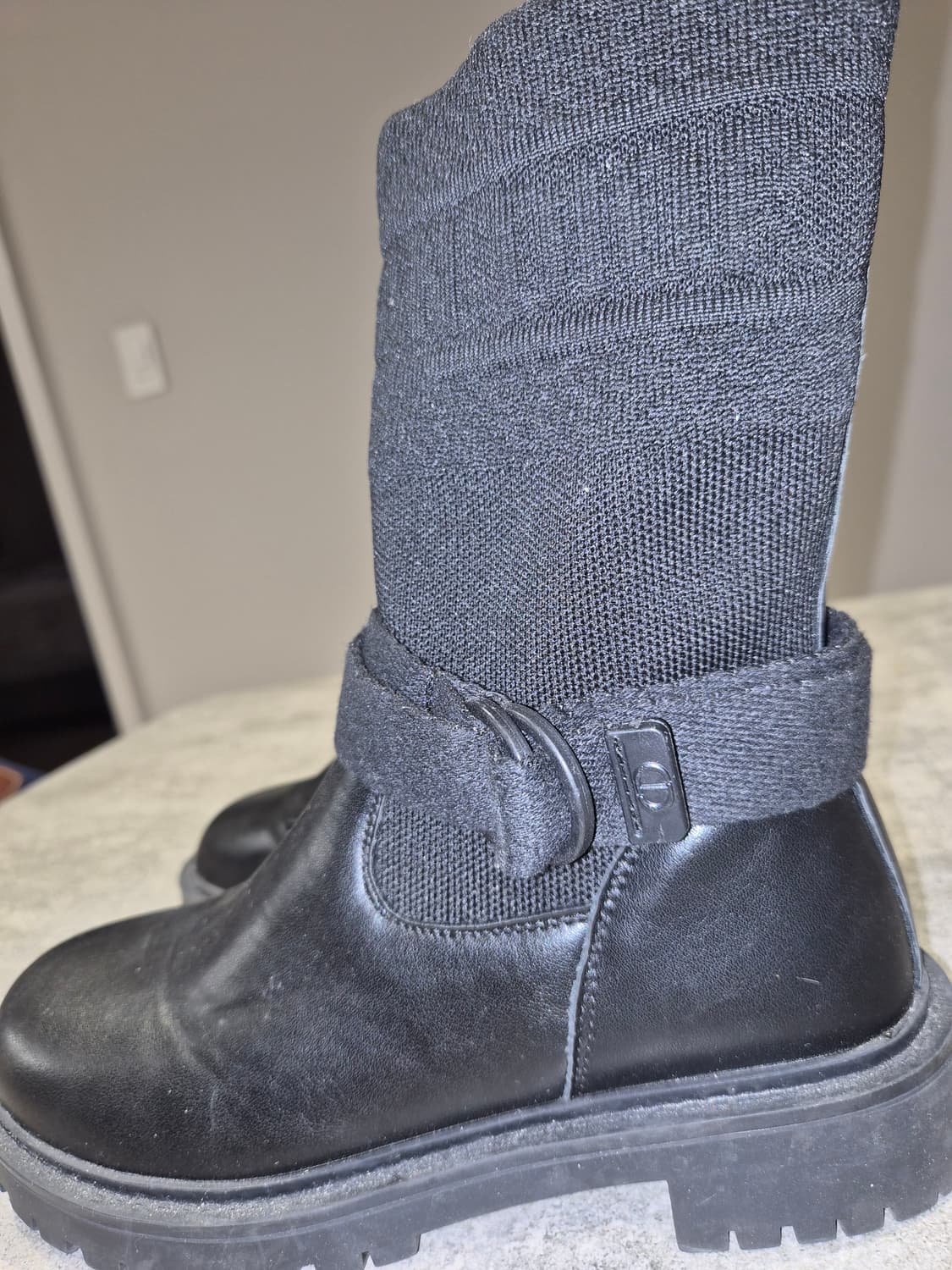 Dior 블랙 앵클 부츠 상품이미지3