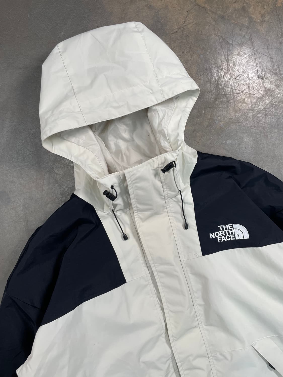 노스페이스 드라이벤트 바람막이 상품이미지3