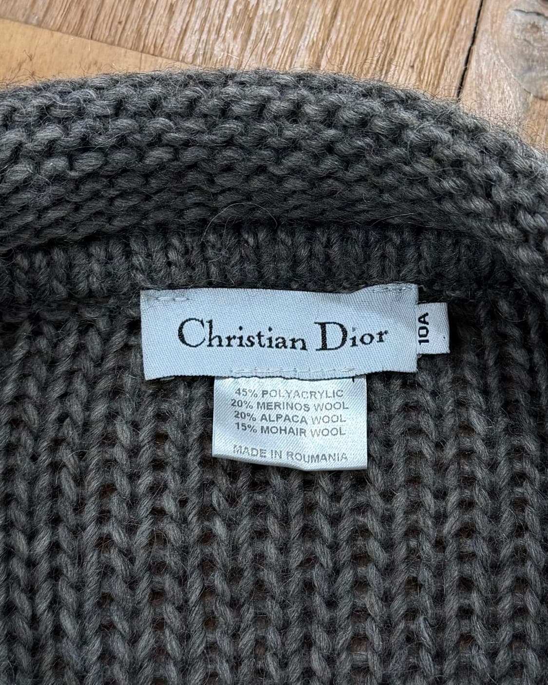 크리스찬 디올 그레이 팬던트 포켓 케이블니트 가디건 상품이미지7
