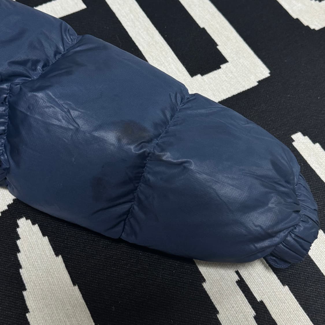 노스페이스 눕시 패딩 네이비 L 상품이미지6