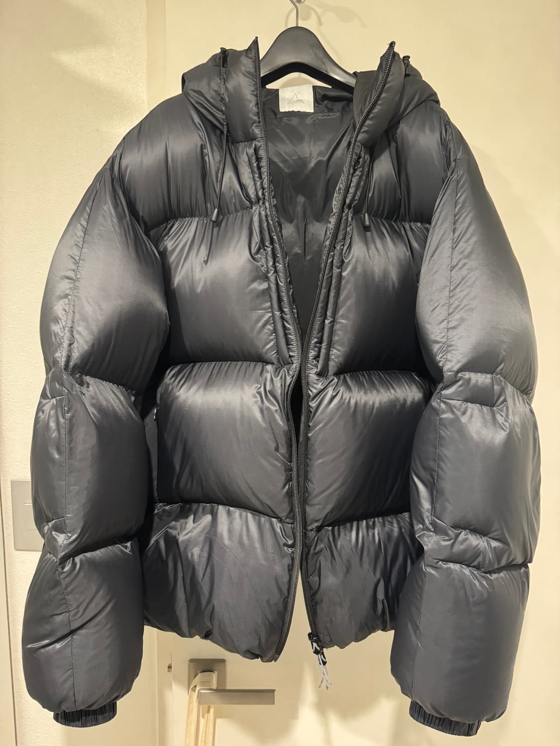 로아 ROA 헤비 다운 패딩 xl 상품이미지1