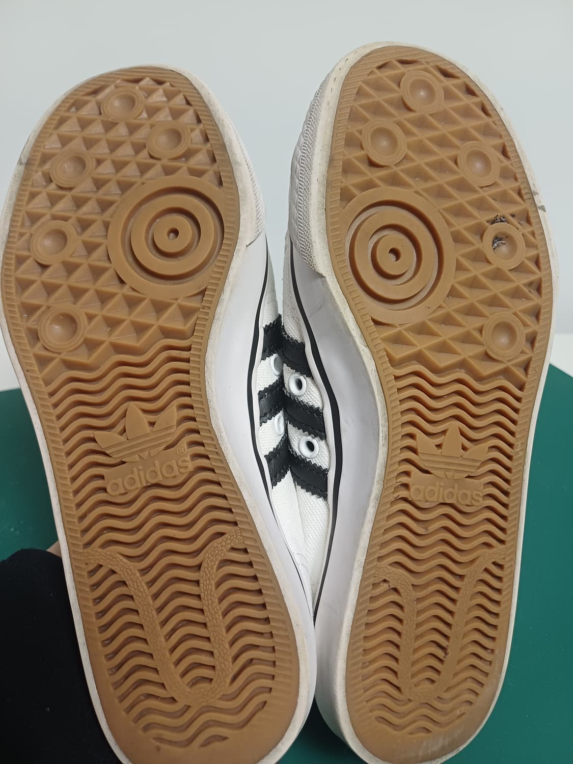 [S급] 아디다스 니짜 로우 RF 흰검 (240) 상품이미지9