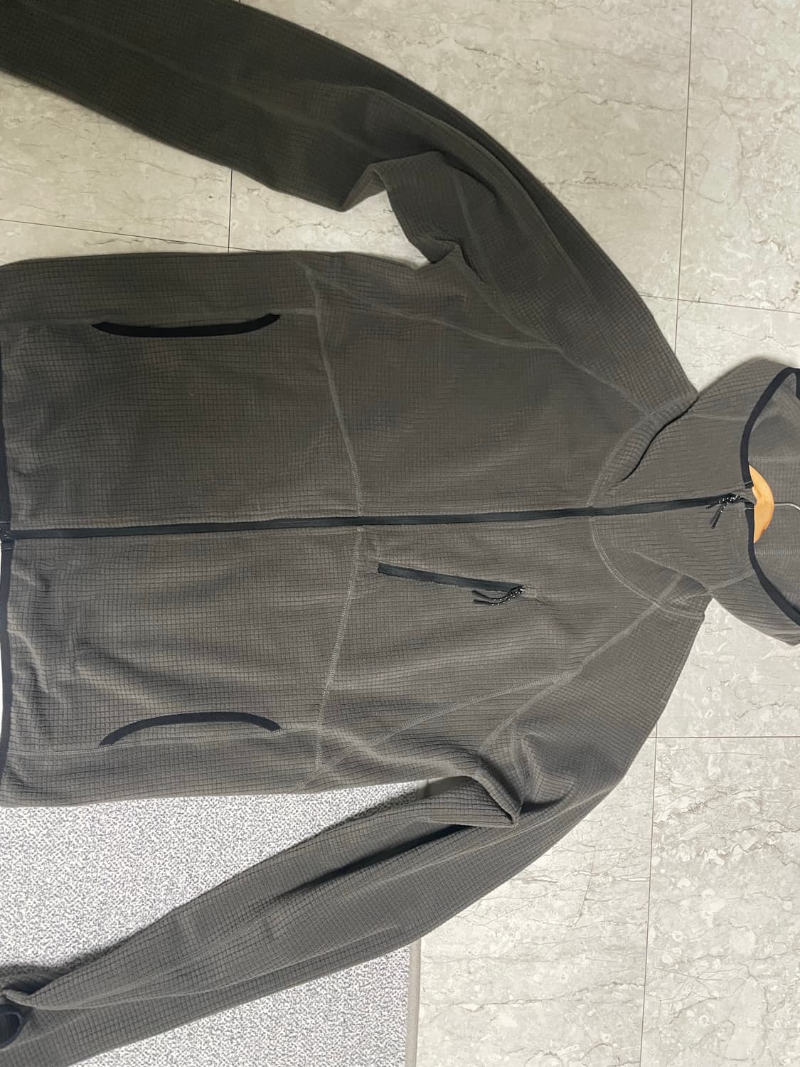 무신사 시티 레저 그리드 폴라 플리스 바라클라바 후디드 집업 상품이미지3