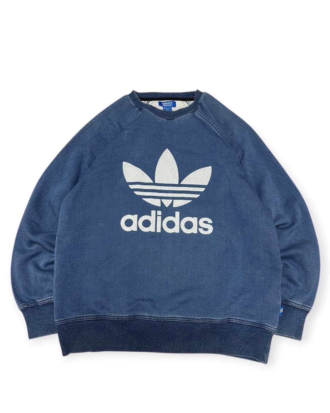 아디다스 빅 트레포일 데님 맨투맨 상품이미지1