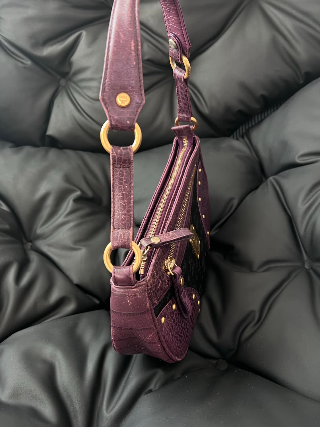 MCM 크로크 레트로 숄더백 상품이미지5