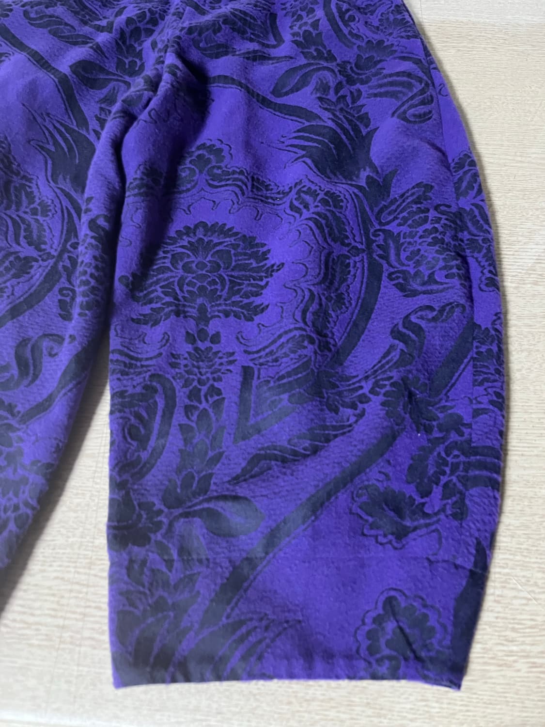 10 비비안 웨스트우드 골드라벨 퍼플 플로랄 벌룬 크롭 팬츠 상품이미지6