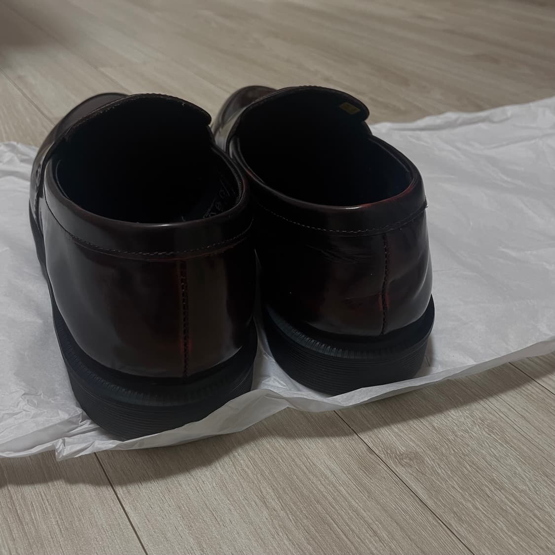 닥터마틴 테마라 로퍼 체리레드 280 상품이미지4