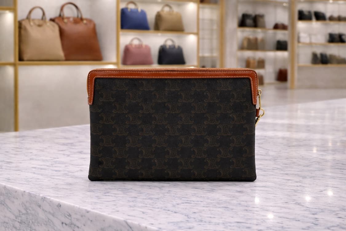 [S급] 셀린느 스트랩 파우치 탄 스몰 판매합니다!!! 상품이미지2