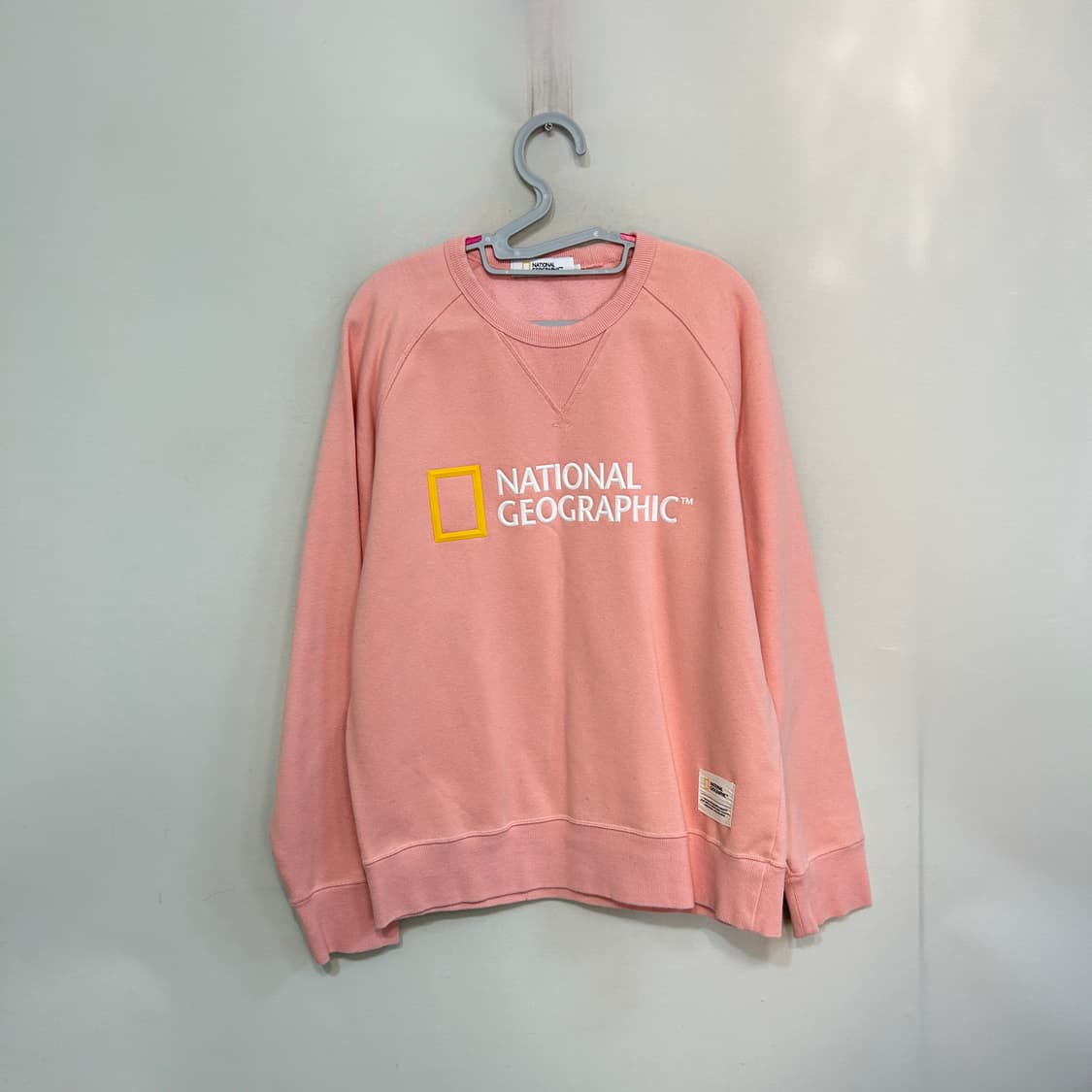 네셔널지오그래픽 남성 기모 맨투맨 100 상품이미지1