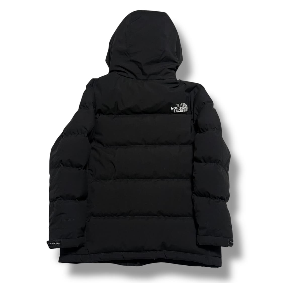 The North Face 블랙 다운 패딩 상품이미지2