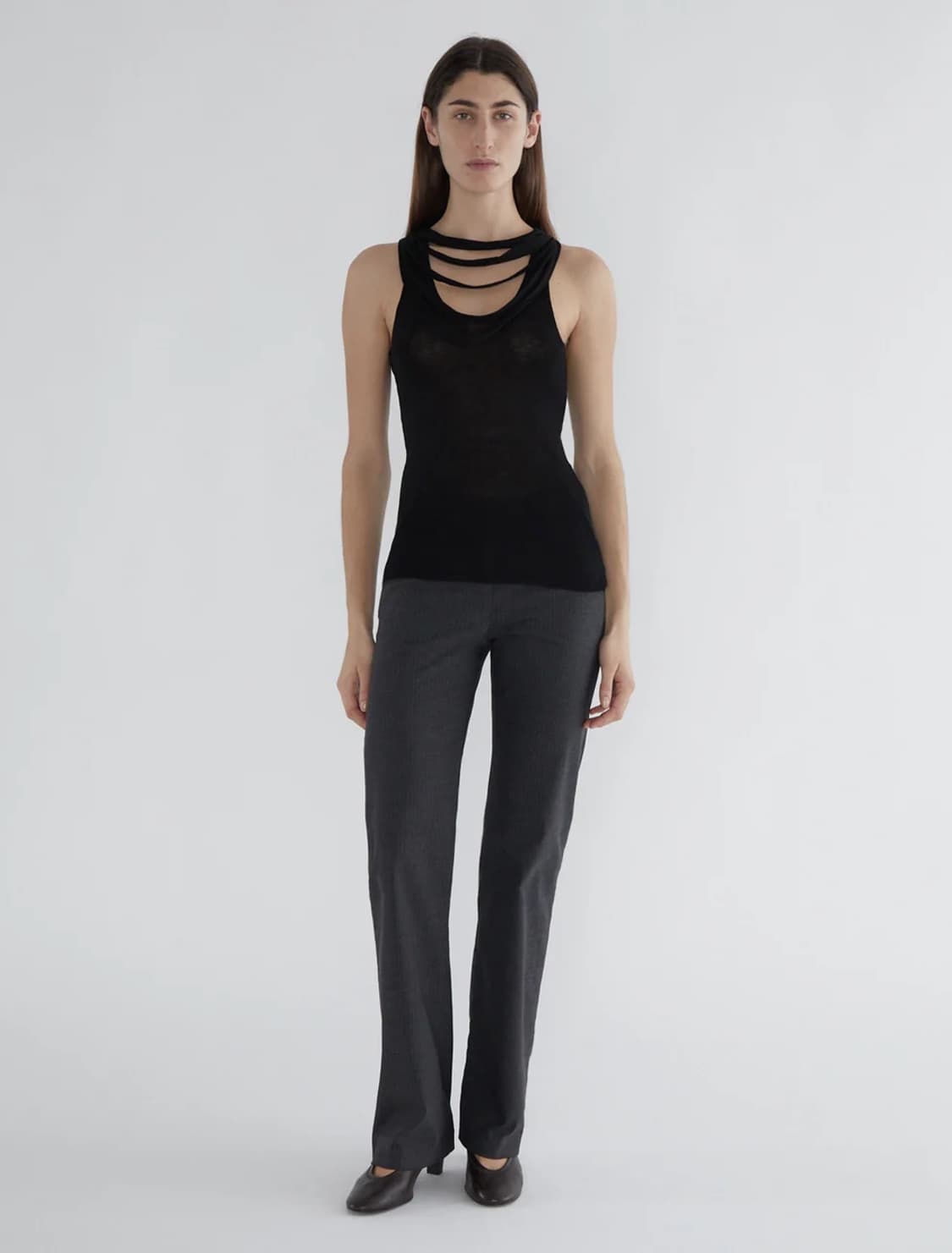 [XS,S,M]팔로마울 Oliveti 컷팅 슬리브리스 탑 상품이미지5