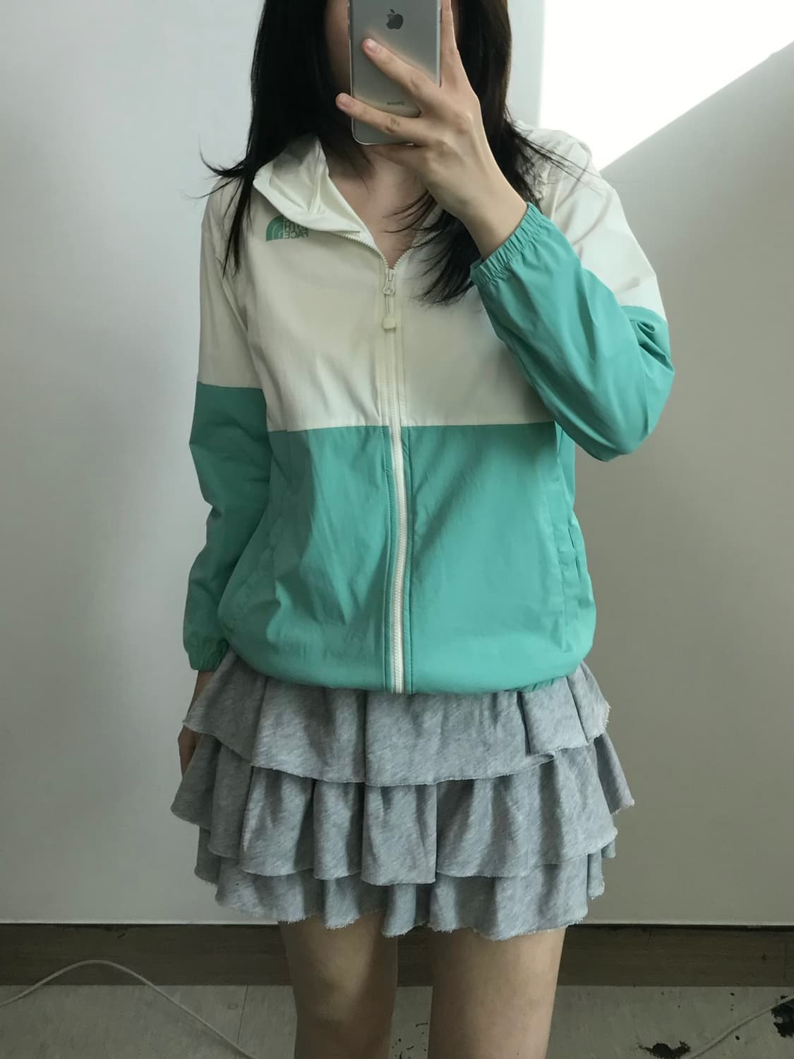 노스페이스 배색 빅로고 후드 바람막이 상품이미지1