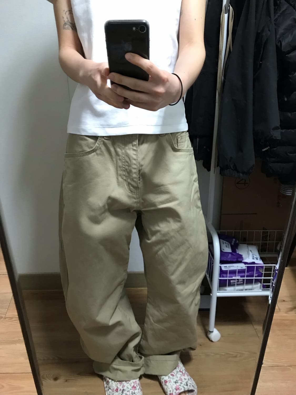 베이지팬츠 상품이미지1