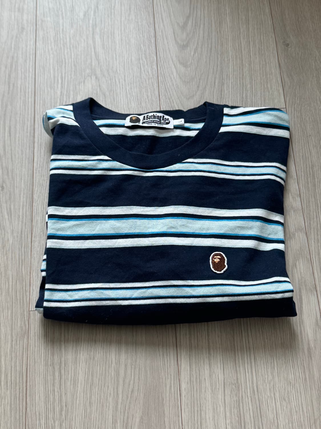 베이프 원 포인트 스트라이프 롱슬리브 티셔츠 네이비 상품이미지2