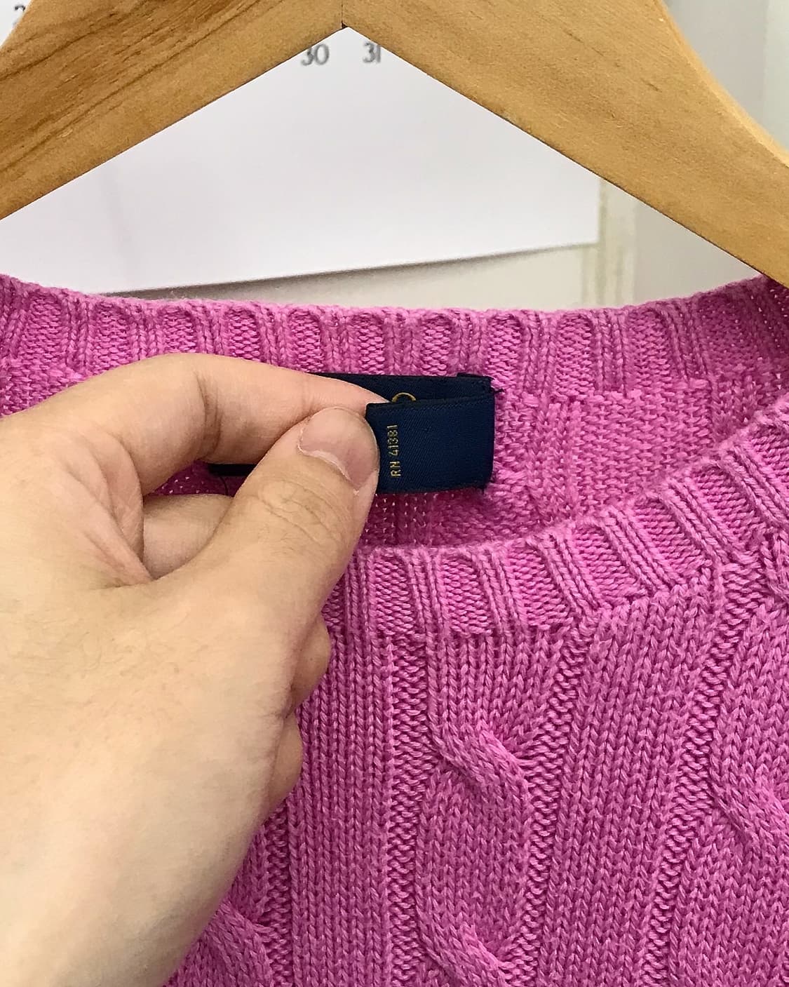 폴로 핑크 케이블 니트 상품이미지3