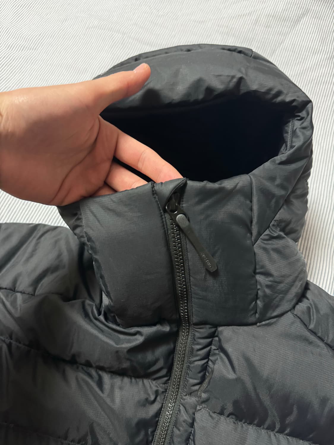 (S급) 아크테릭스 토륨 후디 블랙 M 상품이미지4