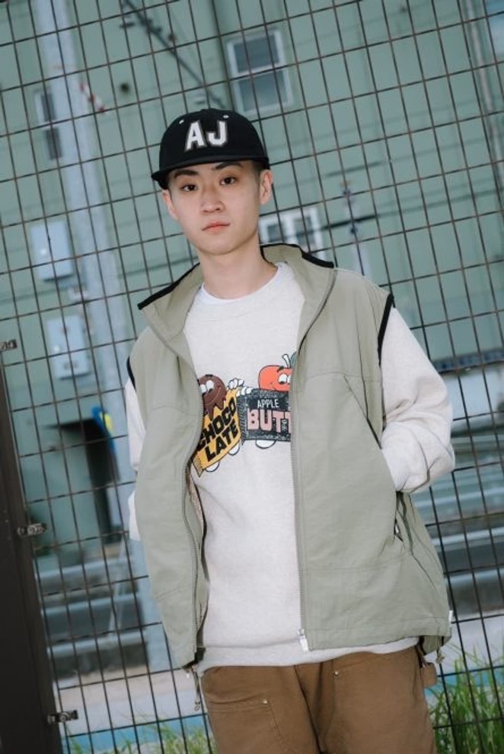 애플버터스토어 x 초콜렛 지져스 팝업 한정 스웻셔츠 애쉬그레이 XL 상품이미지9