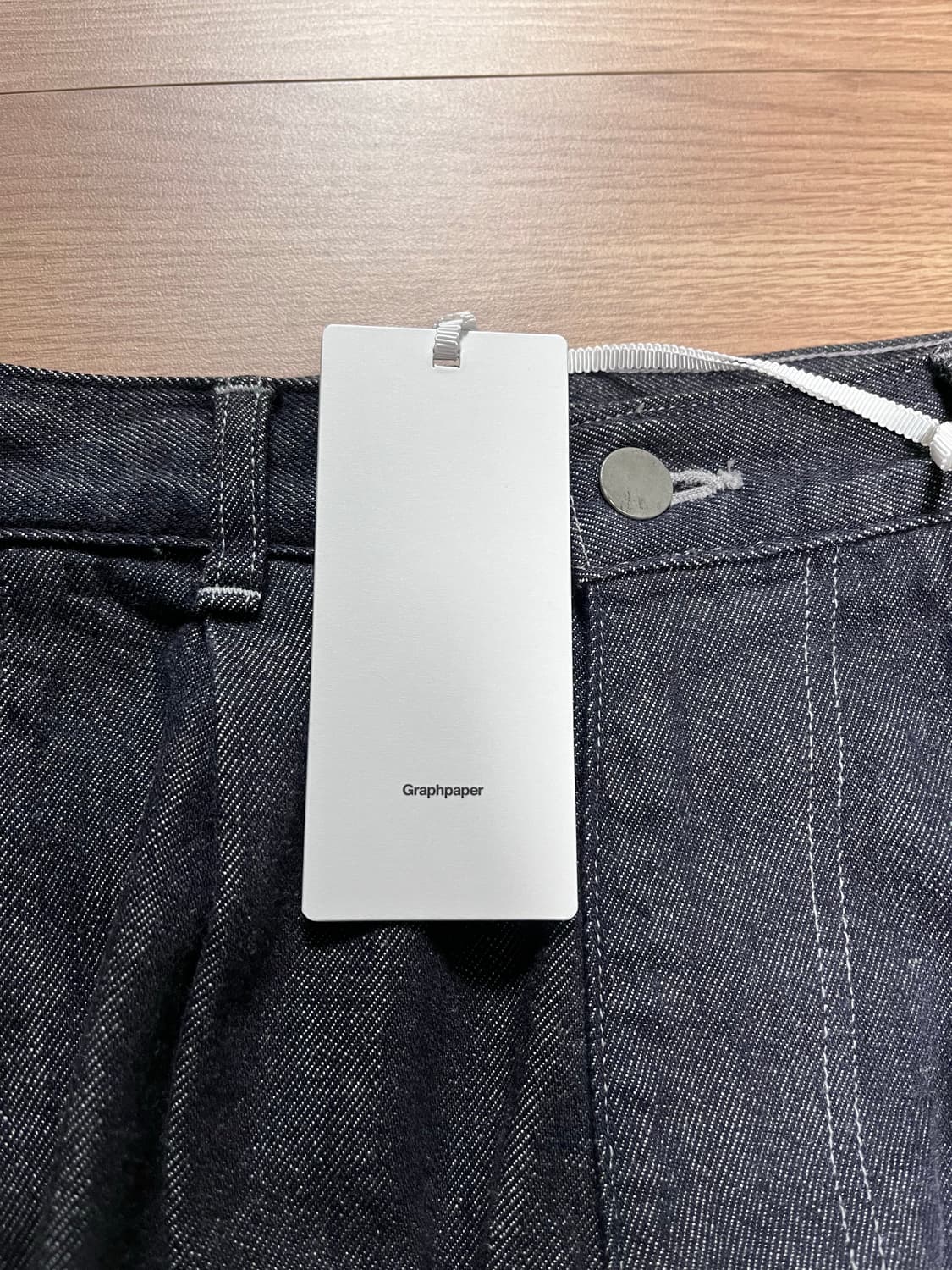 그라프페이퍼 컬러패스트 데님 투턱 팬츠 인디고 2 상품이미지2