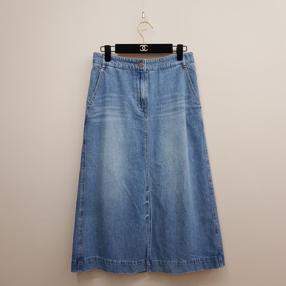 한섬 SJSJ 2024 데님 A라인 롱 스커트 67-98사이즈 상품이미지1