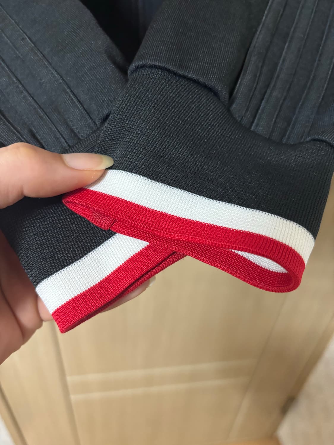 아디다스 블랙 트랙탑 AC밀란 에디션 상품이미지6