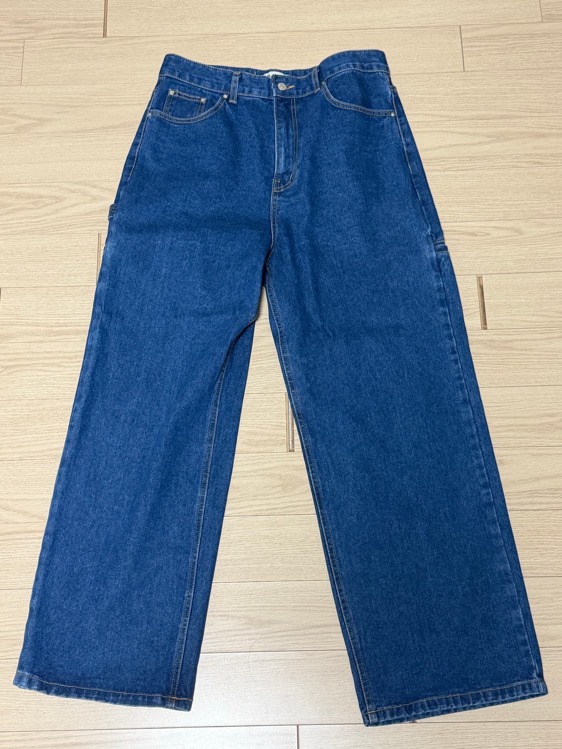 허윤진님 배기팬츠 상품이미지2