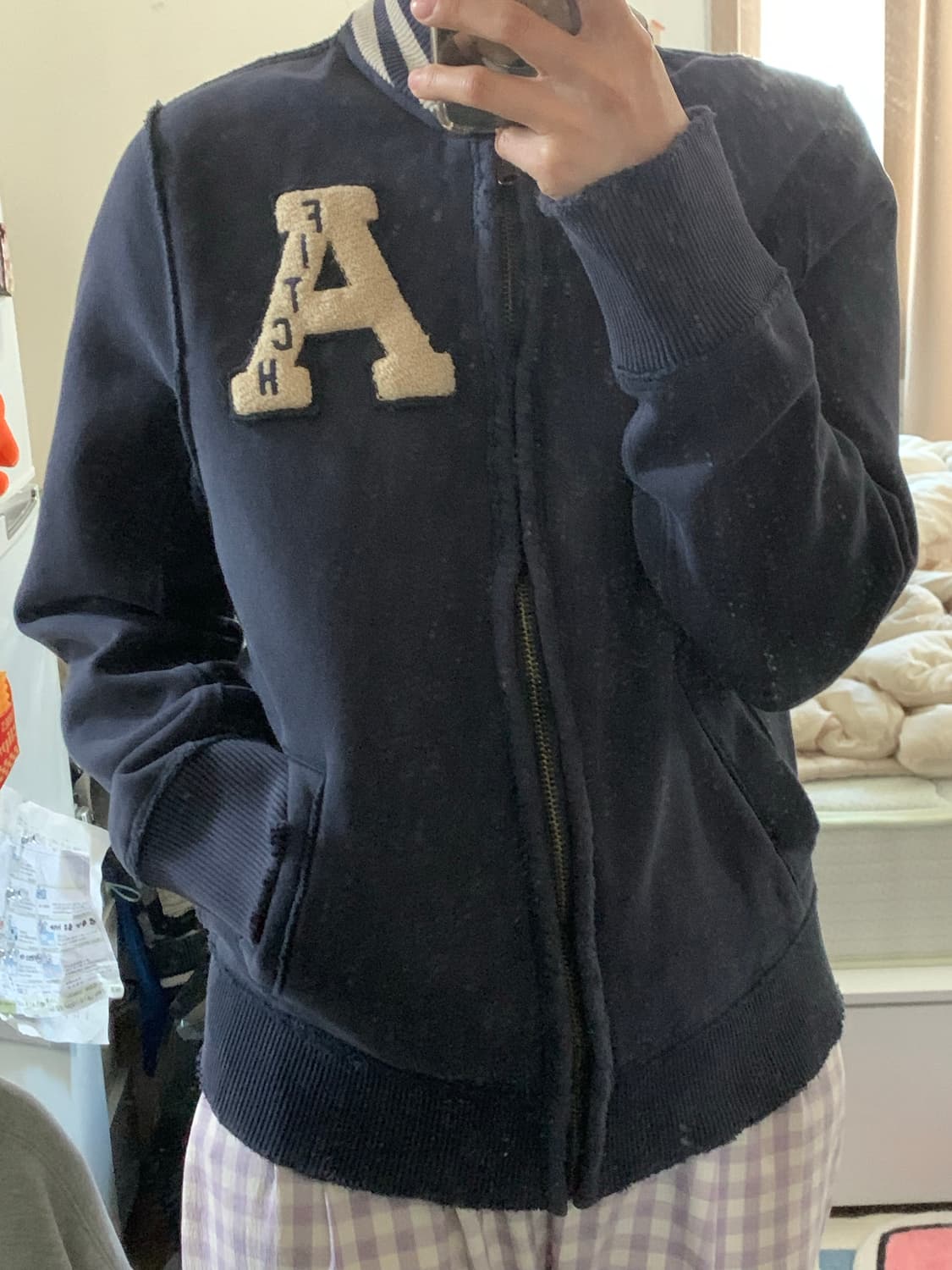 아베크롬비 코튼 패치 코튼 집업 네이비 팔아요💙 착샷O 상품이미지5