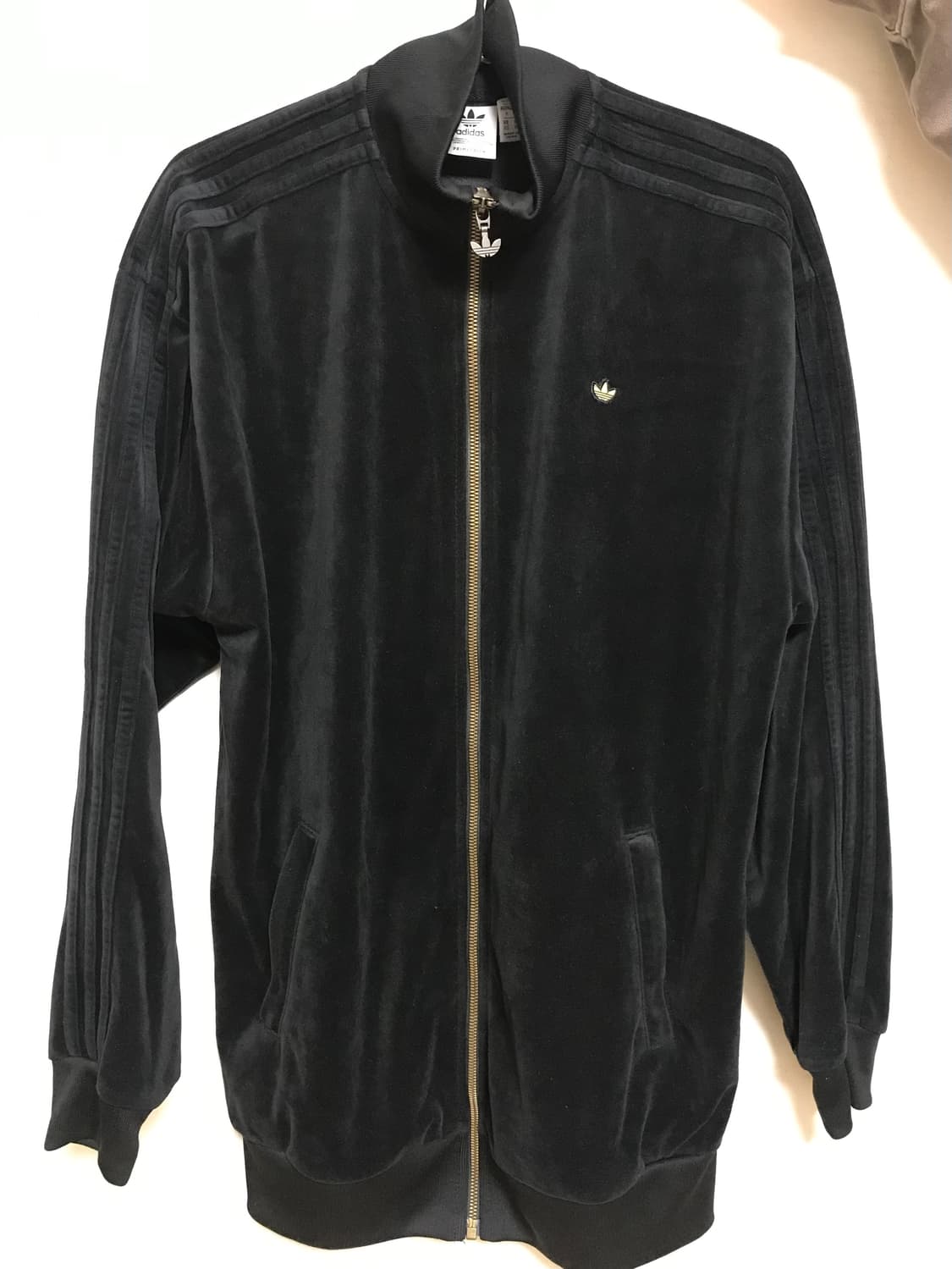 아디다스 검정벨벳 집업져지  상품이미지1