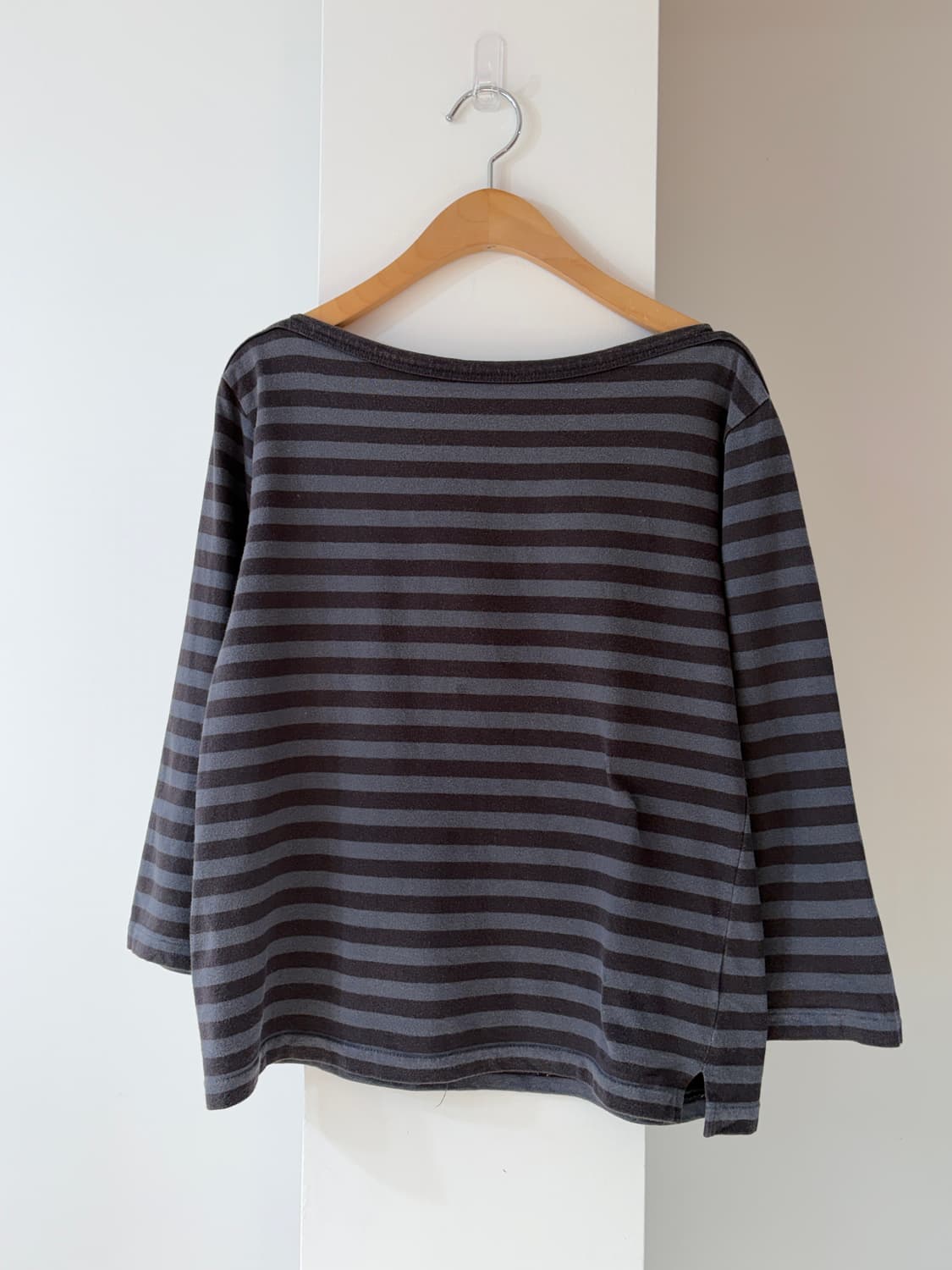 agnes b long sleeve 상품이미지1