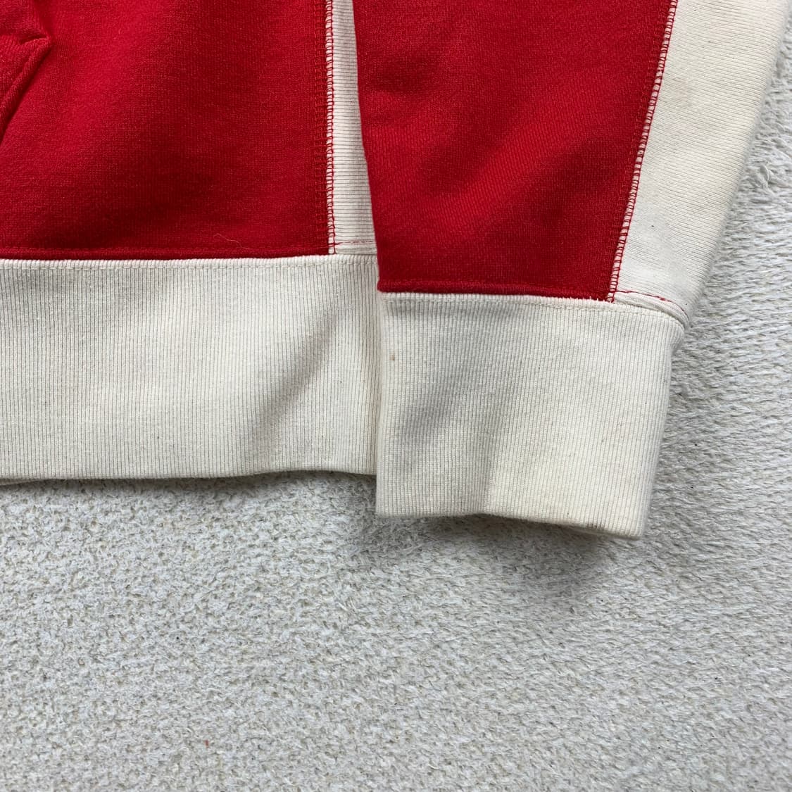 카브엠트 그래픽 후드티 레드 상품이미지7