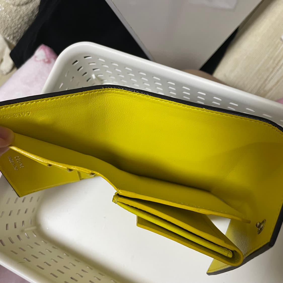 셀린느 스몰 폴디드 멀티 펑션 반지갑 상품이미지6