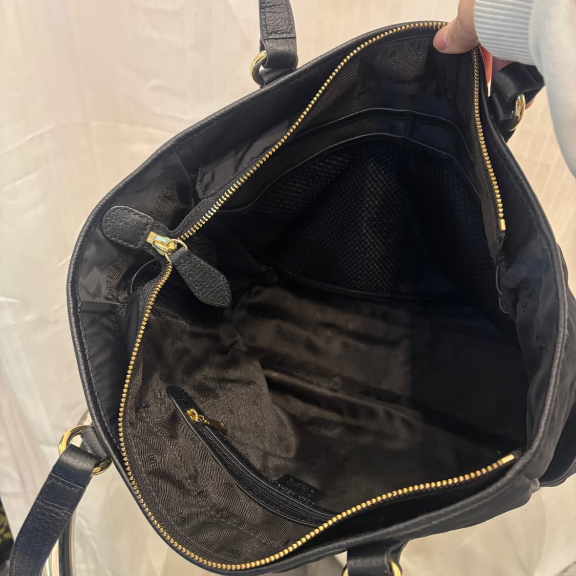  닥스 나일론 퀄팅 숄더백 상품이미지8