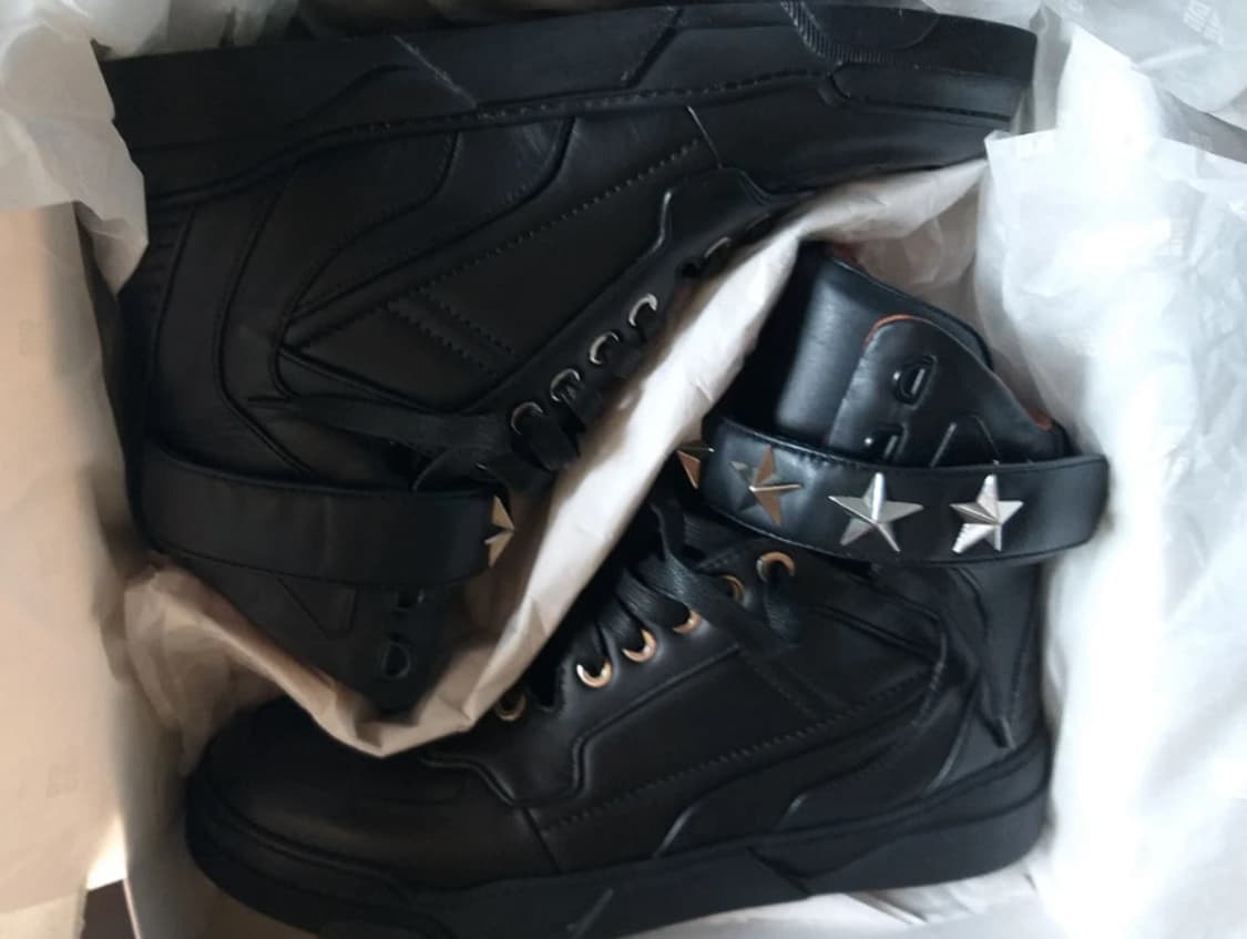 Givenchy 지방시 스타 스터드 레더 하이탑 38(245) 상품이미지2