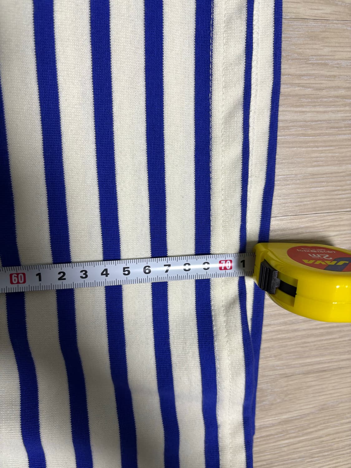 캐피탈 롱슬리브 판매합니다. 상품이미지6