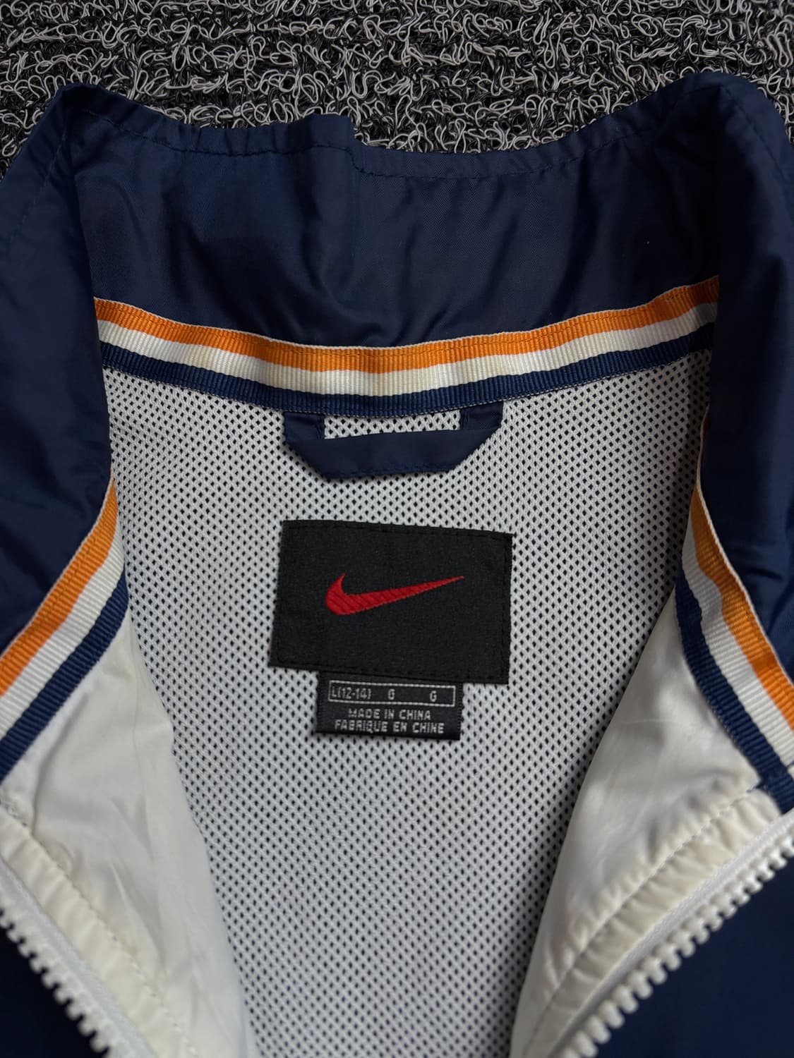 00s 나이키 올드스쿨 박시핏 배색 트랙 바람막이 자켓 1881 상품이미지4