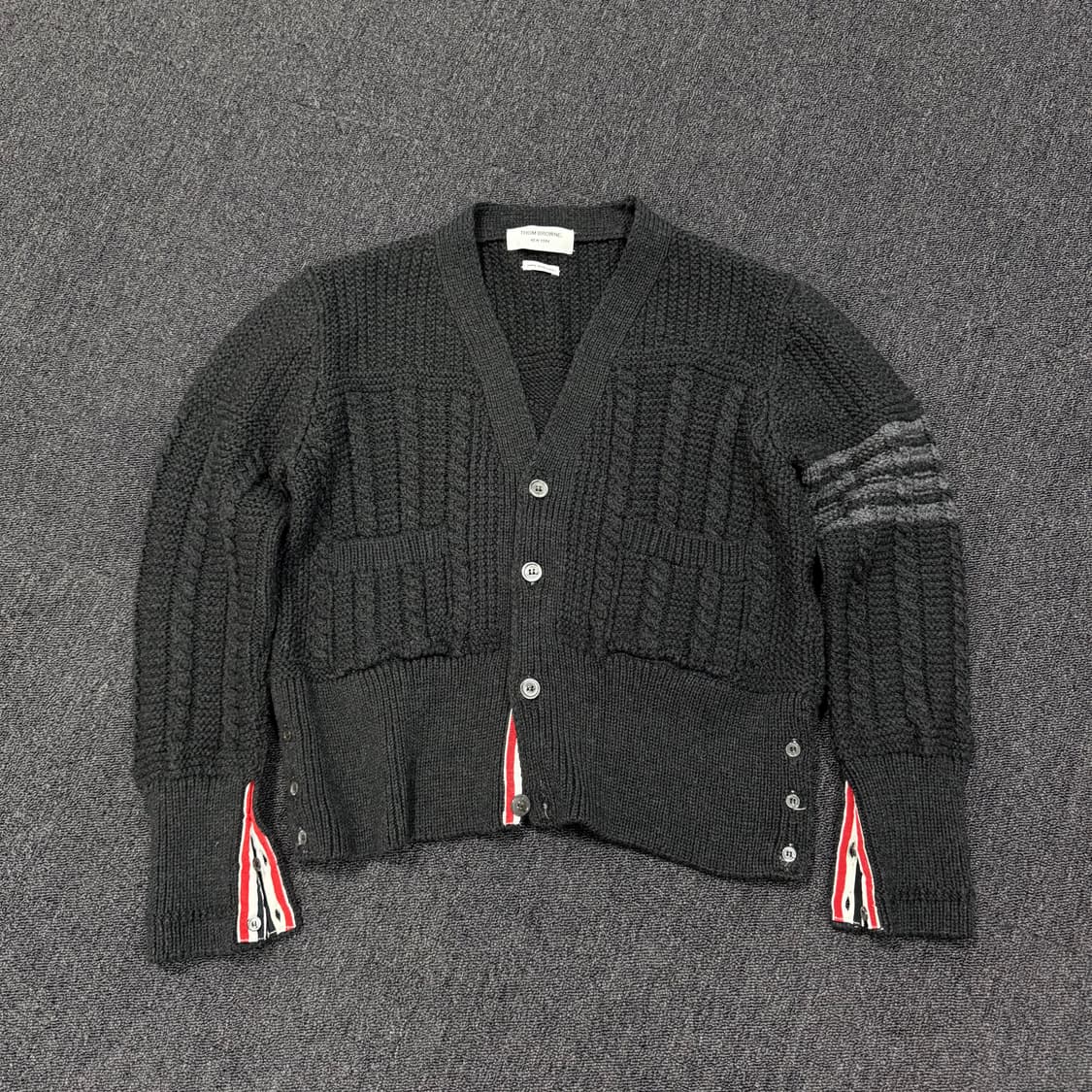 톰브라운 아란 케이블 니트 가디건 3사이즈  상품이미지1