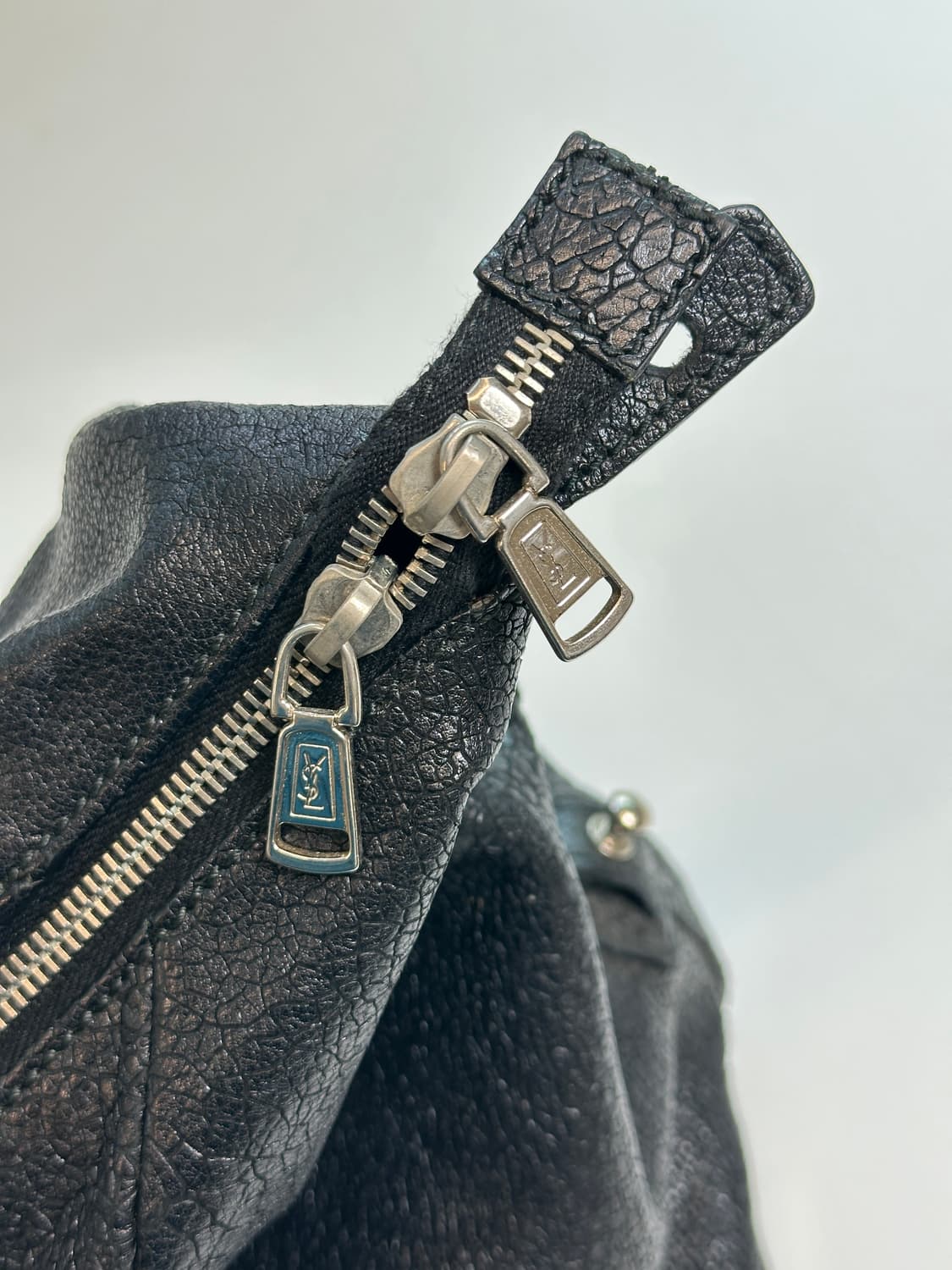 생로랑 레더 이지백 토트백 보스턴 블랙os  상품이미지6