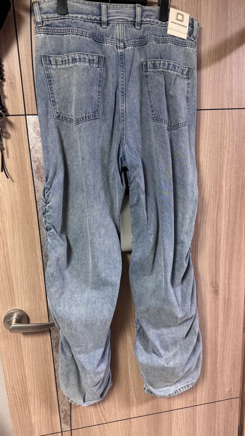 우영미/24fw 와이드 데님 연청 셔링팬츠/48 상품이미지3