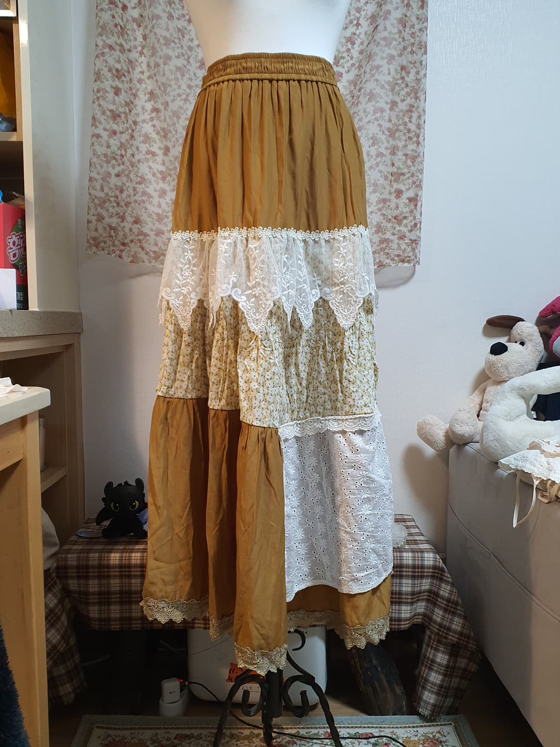 [모리걸] 레이스 패치워크 플라워 롱 스커트 상품이미지3