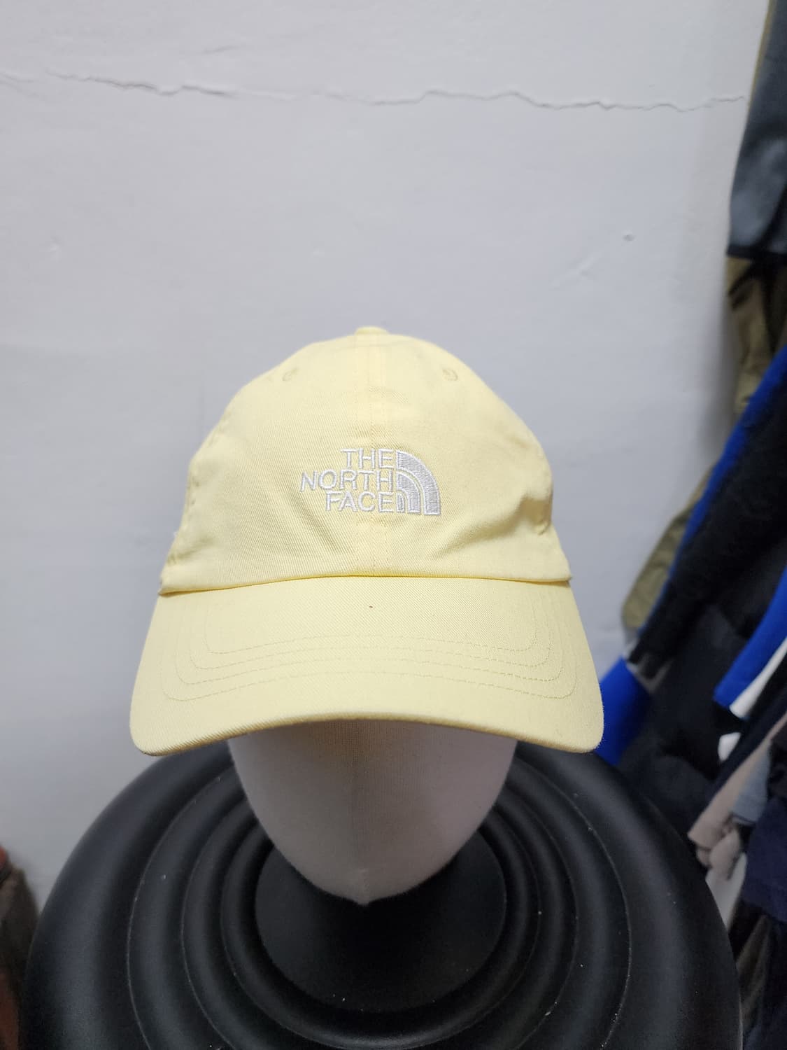 노스페이스 옐로우 볼캡  상품이미지1