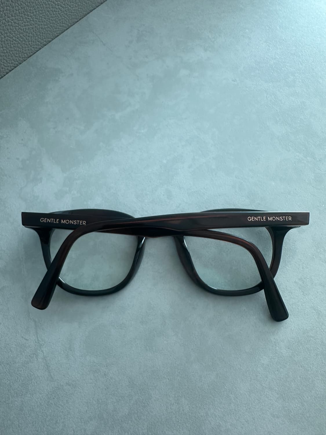 젠틀몬스터 day (B4) 안경 상품이미지10