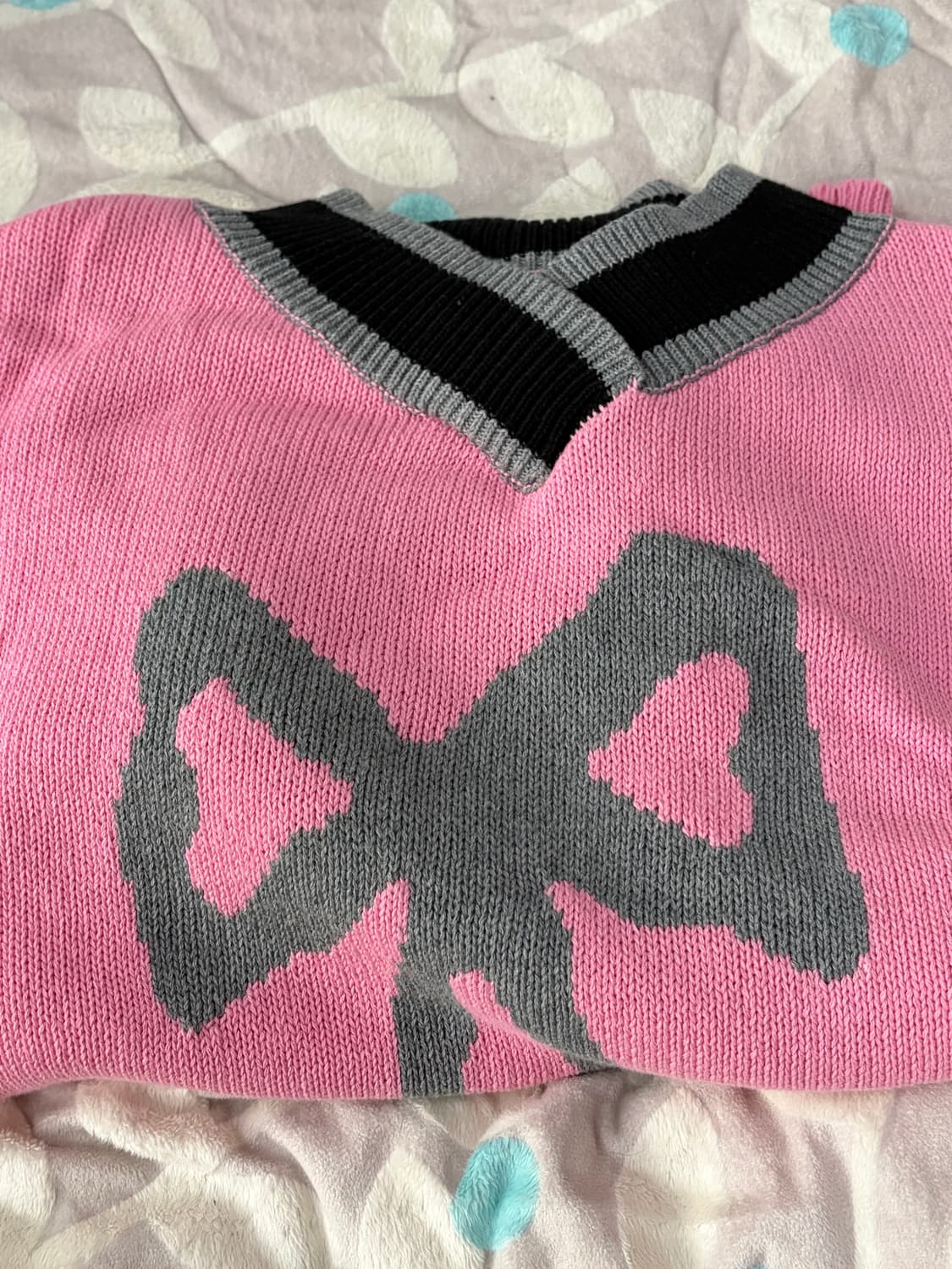 모카 손민수 니트 Bye Bambi 상품이미지2