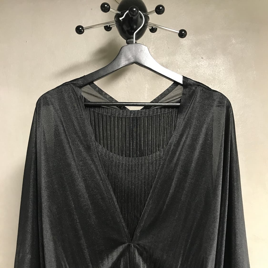 이세이 미야케 플리츠 블라우스 블랙 2(W) 상품이미지2