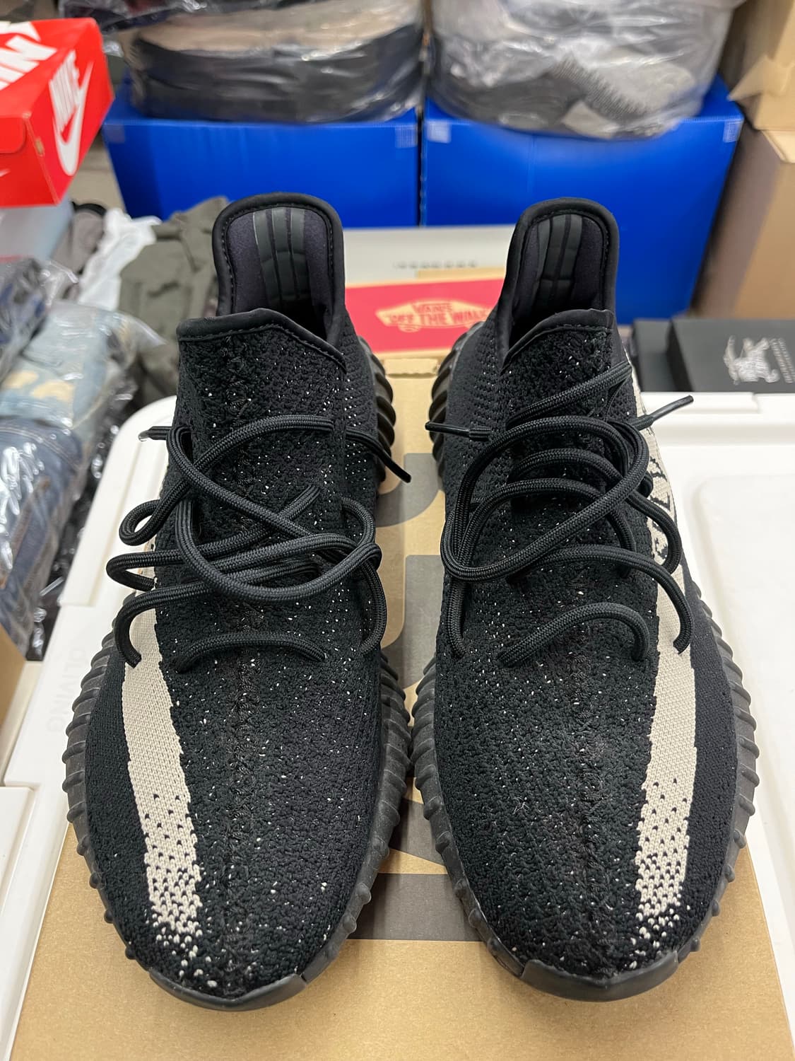 이지부스트 350 오레오 285 상품이미지2