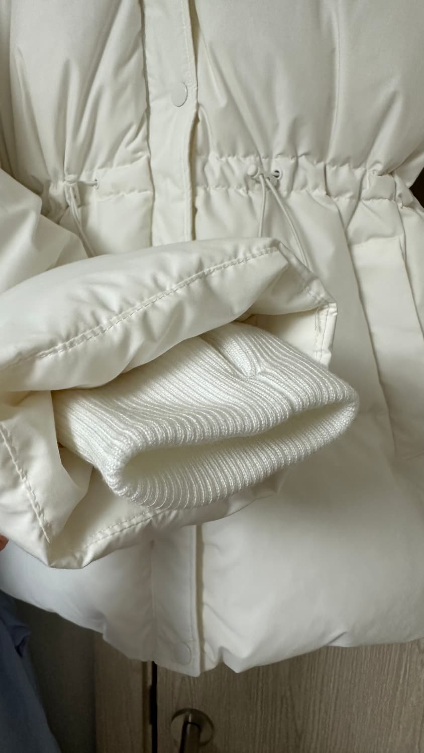앤아더스토리즈 덕다운 흰색 스트링 패딩 상품이미지6