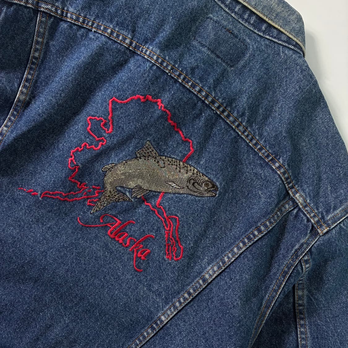 Levi's  리바이스 레드탭 70506 알래스카 자수 데님 트러커 자켓 상품이미지2