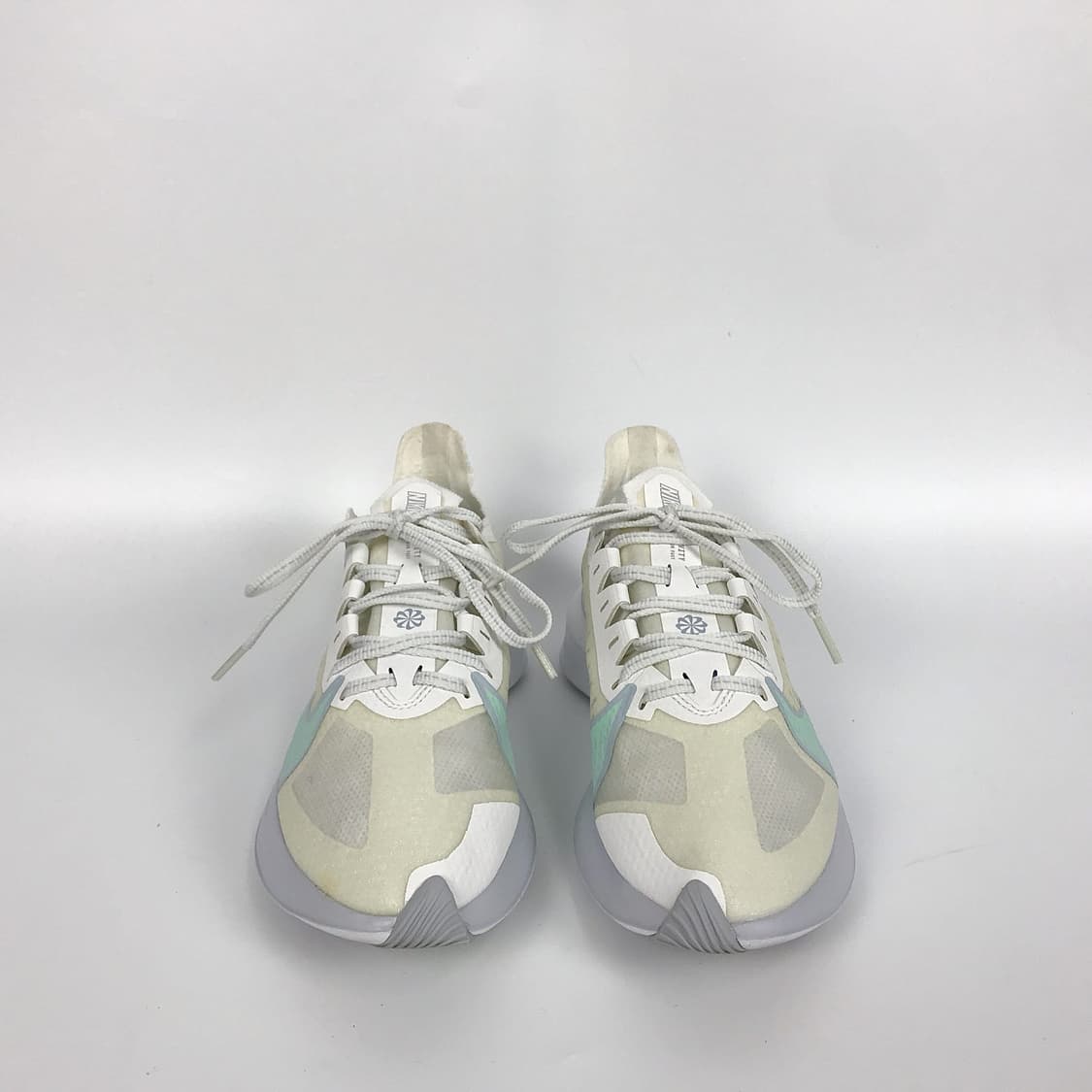 나이키 줌 그래비티 런닝화 운동화 여성230 (225) 상품이미지2