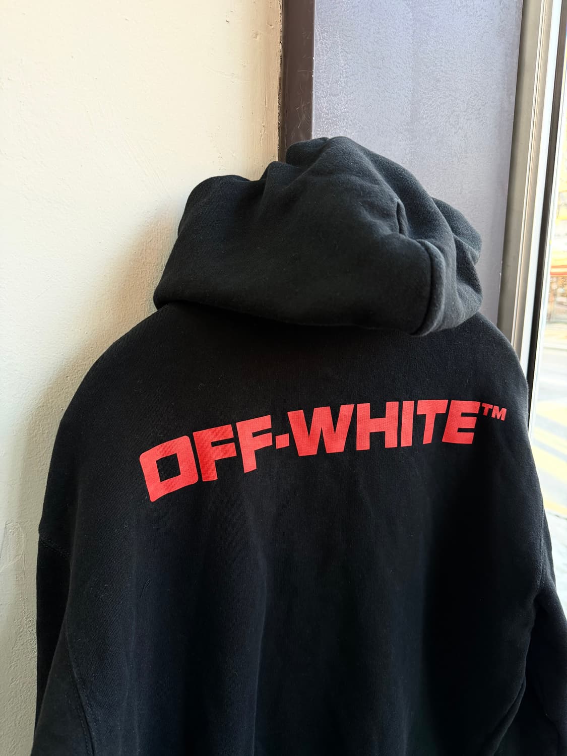 XXS/ 오프화이트 기모그래픽 백로고 후드티 상품이미지7