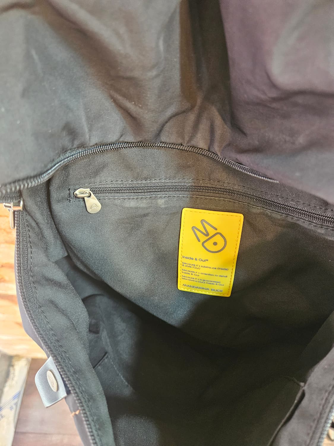 만다리나덕 사가도스 백팩 블랙 상품이미지5