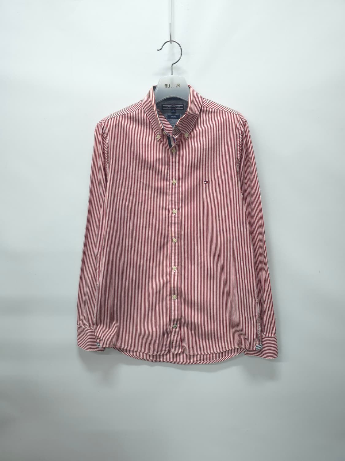 타미힐피거 레드 스트라이프 슬림핏 셔츠 (95~100) 상품이미지1