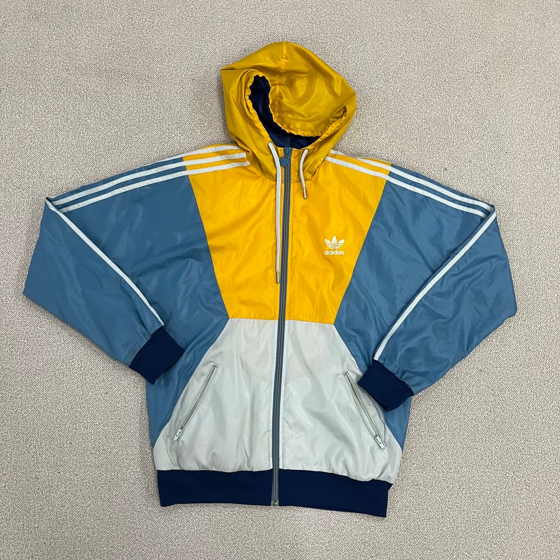100 아디다스 윈드브레이커 바람막이 0213M 상품이미지1
